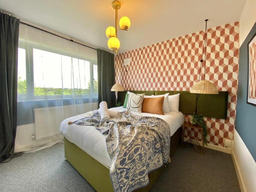 Coventry Huge 4Bed 2Bath Private Parking Nec By Empower Homes Ngoại thất bức ảnh
