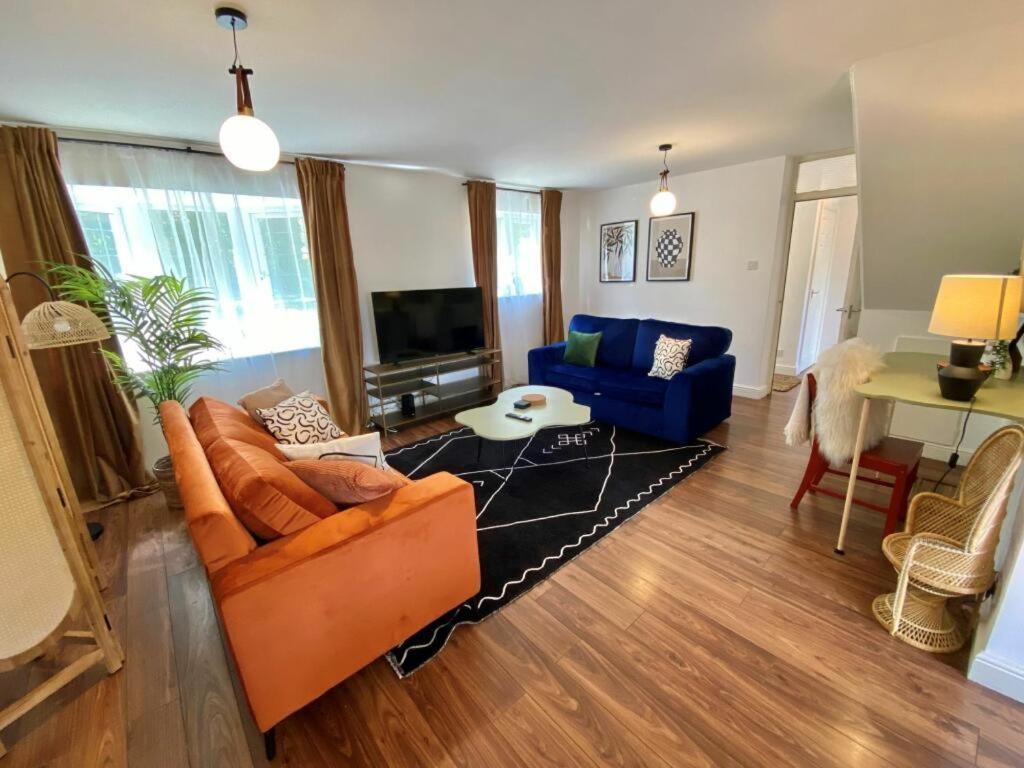 Coventry Huge 4Bed 2Bath Private Parking Nec By Empower Homes Ngoại thất bức ảnh