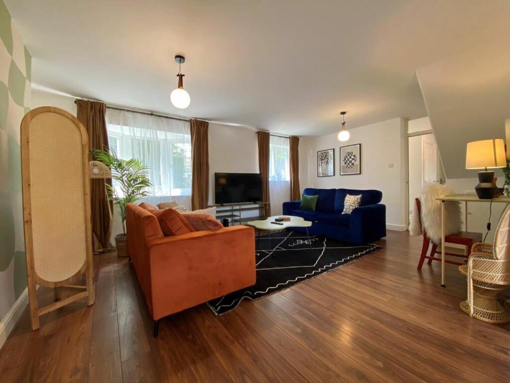 Coventry Huge 4Bed 2Bath Private Parking Nec By Empower Homes Ngoại thất bức ảnh
